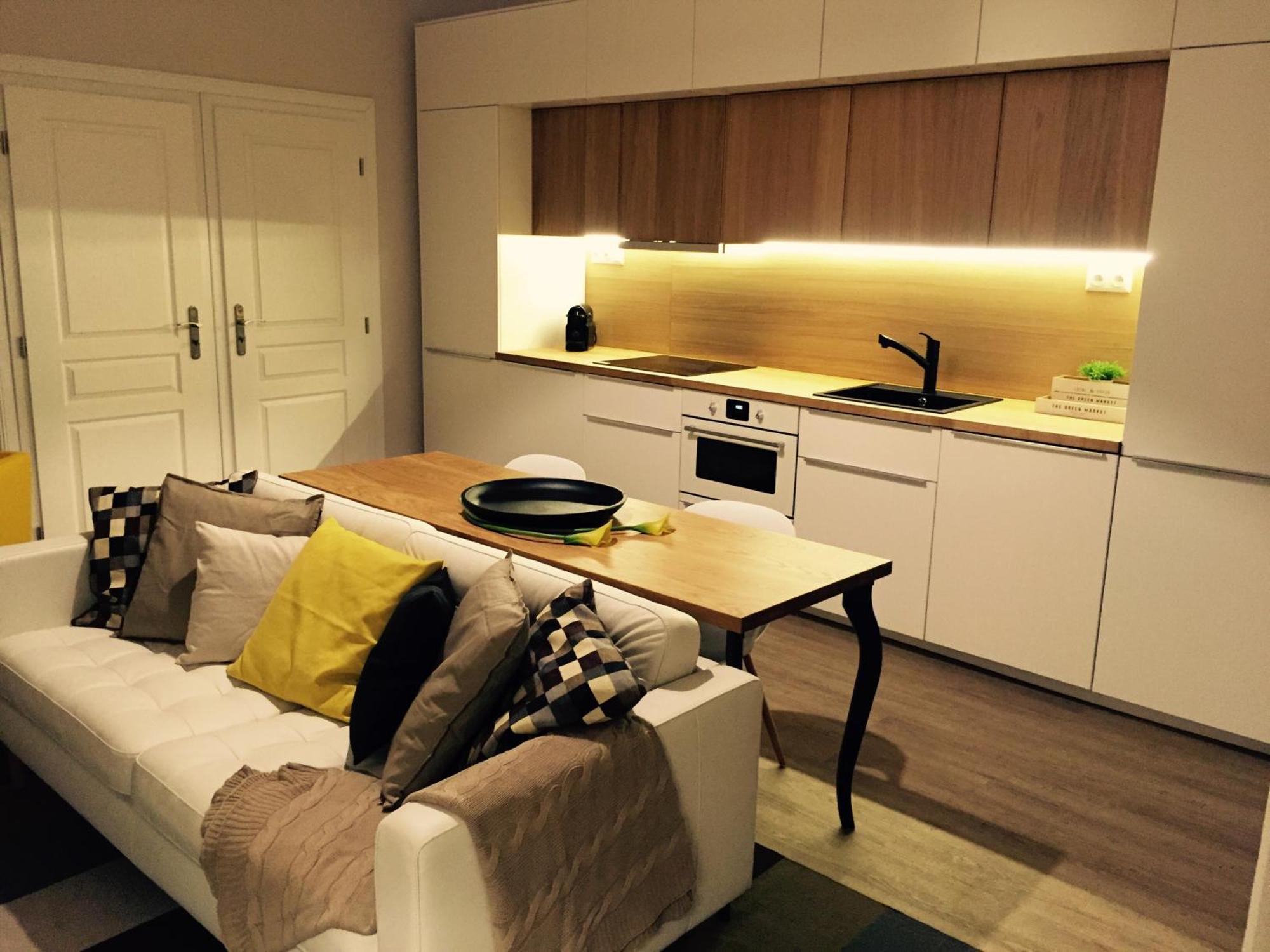H75 Apartments Kosice Centre Zewnętrze zdjęcie